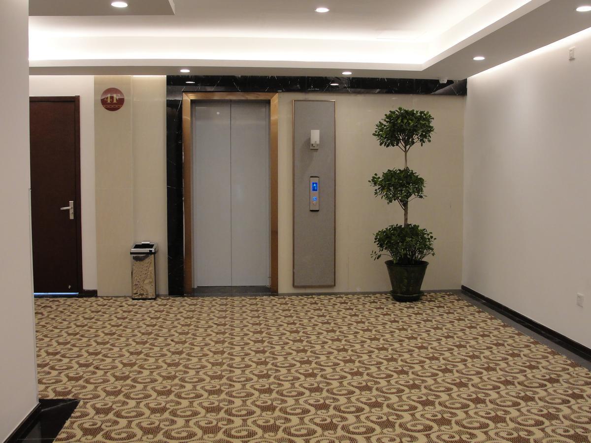 Royal Holiday Hotel Yangon Dış mekan fotoğraf