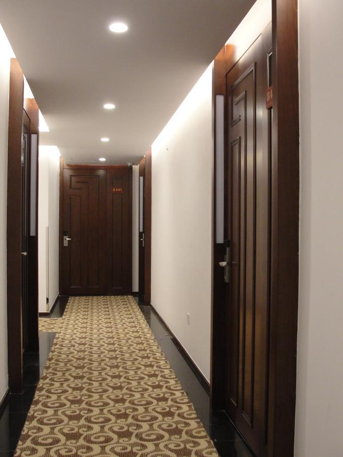 Royal Holiday Hotel Yangon Dış mekan fotoğraf