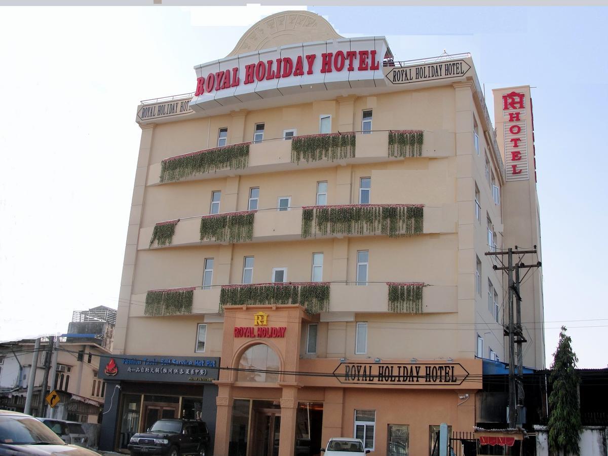 Royal Holiday Hotel Yangon Dış mekan fotoğraf